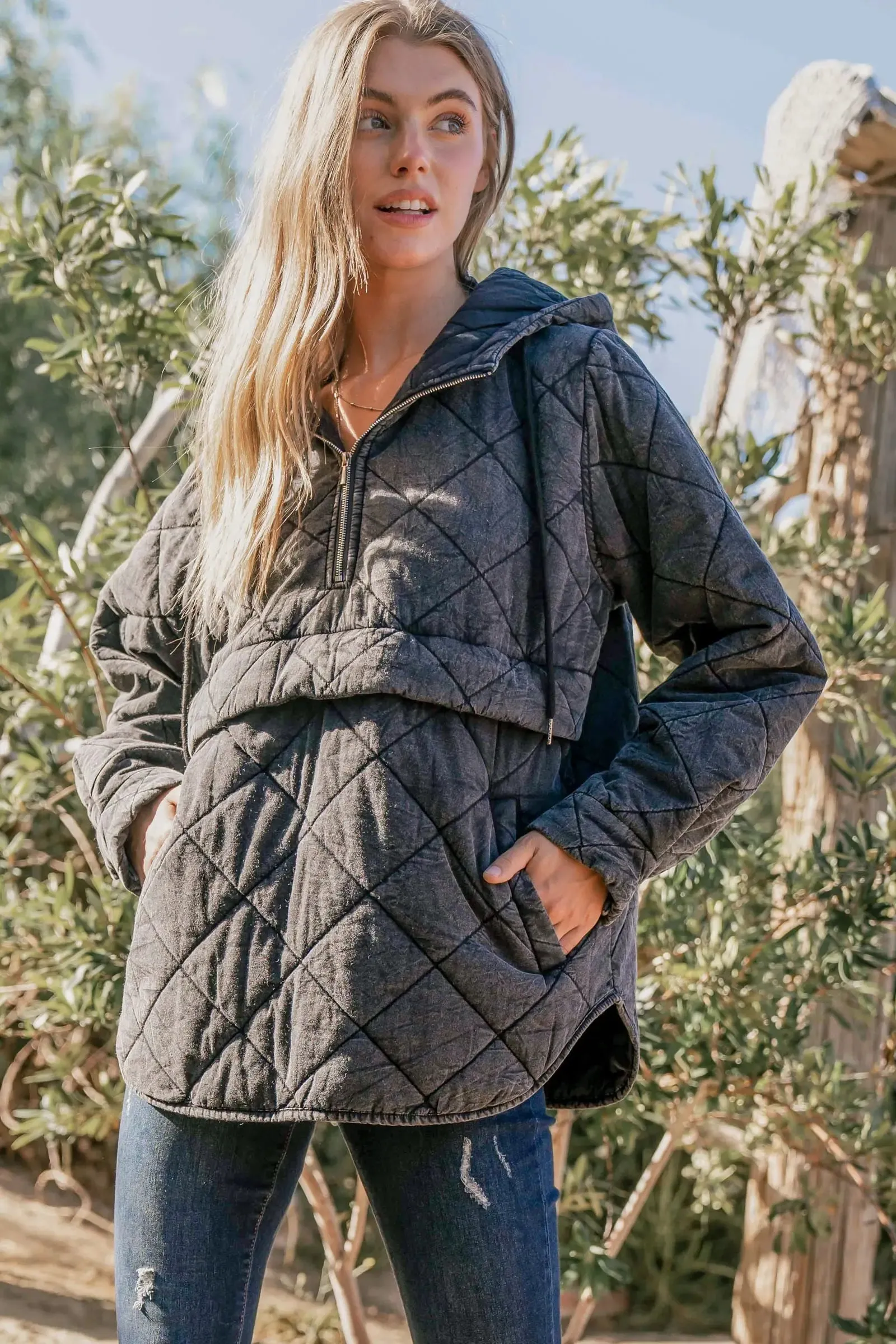 CHARCOAL WASHED QUILTING AND PADDING HALFF ZIP-UP HOODIE