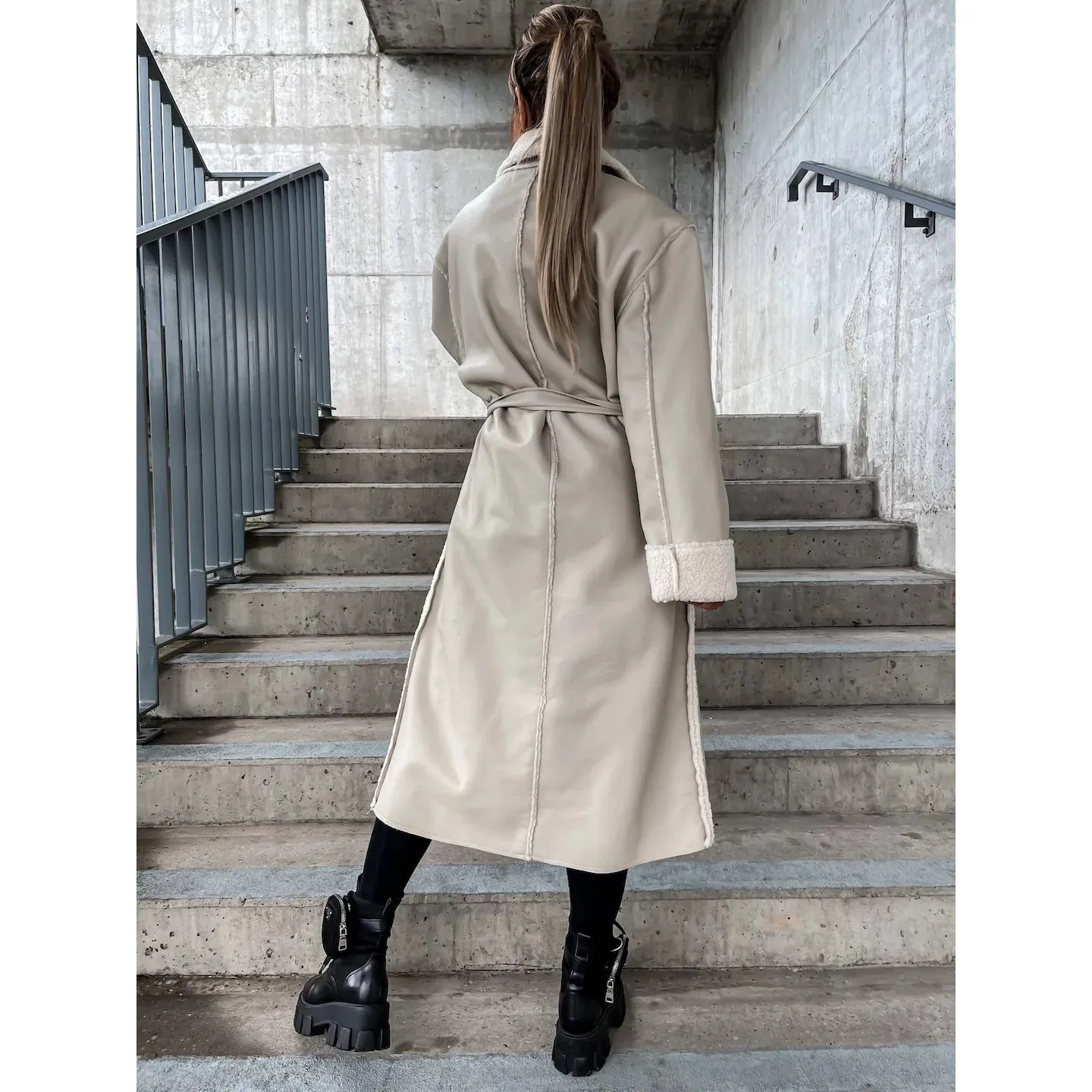 cross-border foreign trade 2023 Europe, America, autumn and winter women's casual leather thickened trench coat loose fashion coat women