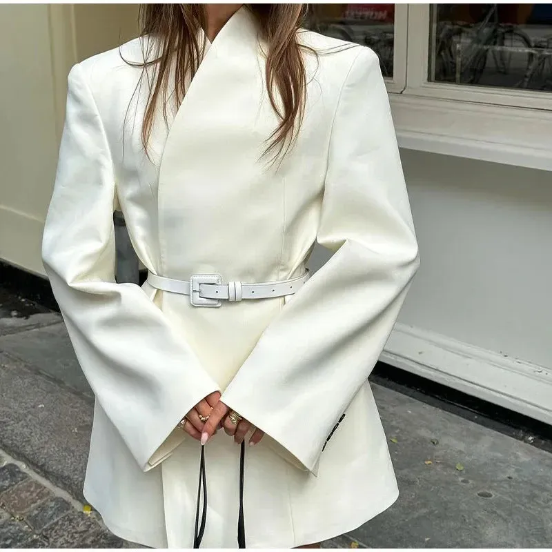 Flytonn-Elegant white lapel flared sleeve jacket 2024 Europe and America autumn winter new fashion women's pocket commuter coat dress