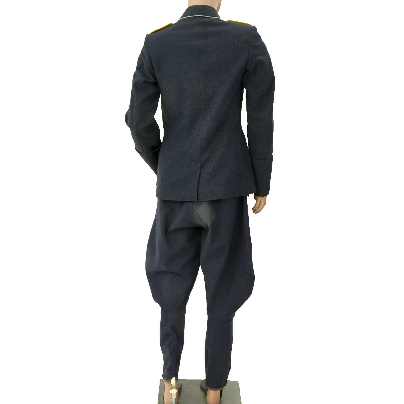 Original German WWII Luftwaffe Flight Officer Service Uniform - Lieutenant