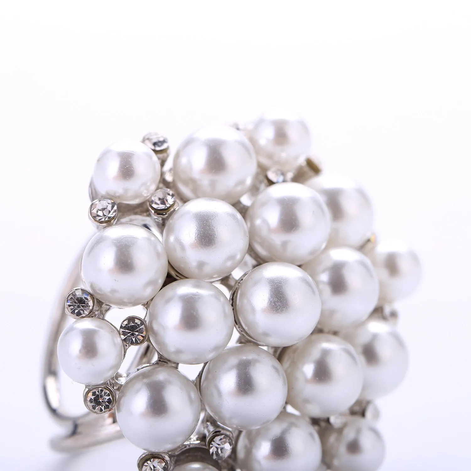 Women's Fashion Silk Scarf Buckle Silver Pearl and Crystal Clip Ring BUK004